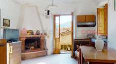 Foto Casa indipendente in vendita a Fabbriche di Vergemoli