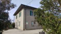 Foto Casa indipendente in vendita a Faenza - 5 locali 311mq
