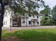 Foto Casa indipendente in vendita a Faenza