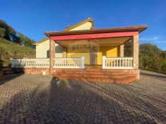 Foto Casa indipendente in vendita a Fagnano Castello