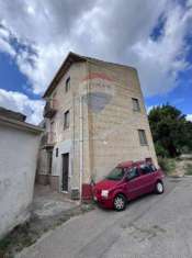 Foto Casa indipendente in vendita a Falciano Del Massico