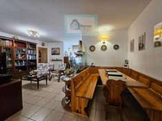 Foto Casa indipendente in vendita a Falconara Marittima - 7 locali 174mq