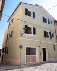 Foto Casa indipendente in vendita a Fano