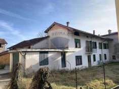 Foto Casa indipendente in vendita a Feltre - 10 locali 200mq