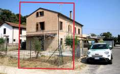 Foto Casa indipendente in vendita a Fermo