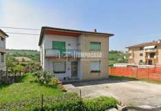 Foto Casa indipendente in vendita a Fermo