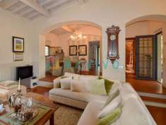 Foto Casa indipendente in vendita a Firenze