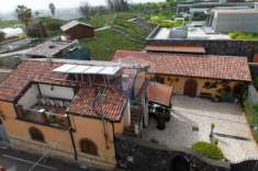 Foto Casa indipendente in vendita a Fiumefreddo Di Sicilia - 12 locali 229mq