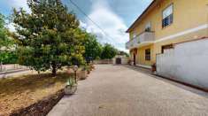 Foto Casa indipendente in vendita a Foligno