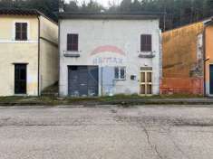 Foto Casa indipendente in vendita a Foligno