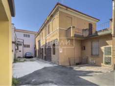Foto Casa indipendente in vendita a Forli'