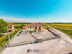 Foto Casa indipendente in vendita a Fossano