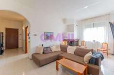 Foto Casa indipendente in vendita a Gallarate