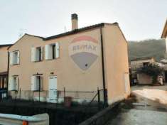 Foto Casa indipendente in vendita a Galzignano Terme - 6 locali 120mq