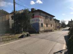 Foto Casa indipendente in vendita a Gambassi Terme - 9 locali 120mq