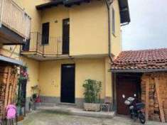 Foto Casa indipendente in Vendita a Garbagnate Milanese Garbagnate Milanese