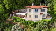 Foto Casa indipendente in vendita a Gargnano