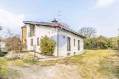 Foto Casa indipendente in vendita a Gazzada Schianno
