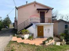 Foto Casa indipendente in vendita a Gemmano - 5 locali 155mq