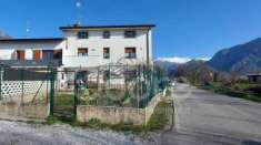Foto Casa indipendente in vendita a Gemona Del Friuli - 6 locali 220mq