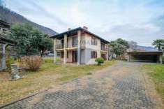 Foto Casa indipendente in vendita a Gera Lario - 6 locali 213mq