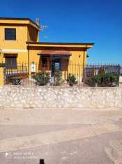Foto Casa indipendente in vendita a Giugliano In Campania