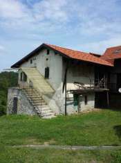 Foto Casa indipendente in Vendita a Giusvalla Localit Arbar