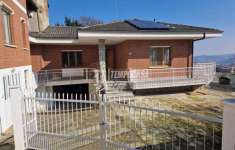 Foto Casa indipendente in vendita a Govone