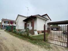 Foto Casa indipendente in vendita a Gropello Cairoli