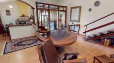 Foto Casa indipendente in vendita a Gubbio - 6 locali 397mq