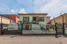 Foto Casa indipendente in vendita a Imola