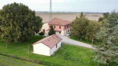 Foto Casa indipendente in vendita a Imola