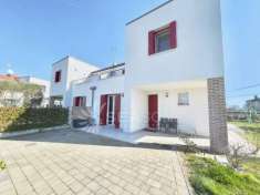 Foto Casa indipendente in vendita a Jesolo