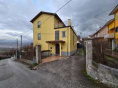 Foto Casa indipendente in vendita a L'Aquila - 4 locali 300mq