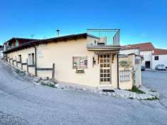 Foto Casa indipendente in vendita a L'Aquila