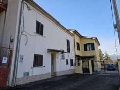 Foto Casa indipendente in vendita a L'Aquila