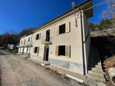 Foto Casa indipendente in vendita a L'Aquila