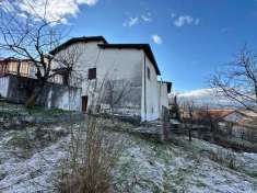 Foto Casa indipendente in vendita a L'Aquila