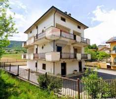 Foto Casa indipendente in vendita a L'Aquila