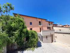 Foto Casa indipendente in vendita a L'Aquila  