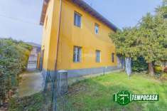 Foto Casa indipendente in vendita a Lacchiarella