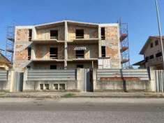 Foto Casa indipendente in vendita a Lamezia Terme - 1 locale 342mq