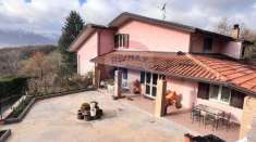 Foto Casa indipendente in vendita a Lioni