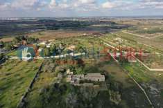 Foto Casa indipendente in vendita a Lizzanello