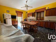 Foto Casa indipendente in vendita a Longobardi