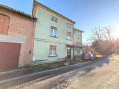 Foto Casa indipendente in vendita a Lugagnano Val D'Arda - 10 locali 150mq
