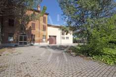 Foto Casa indipendente in vendita a Lugo