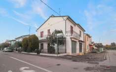 Foto Casa indipendente in vendita a Lugo