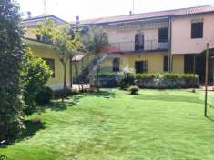 Foto Casa indipendente in vendita a Magenta - 5 locali 177mq