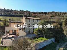 Foto Casa indipendente in vendita a Magione